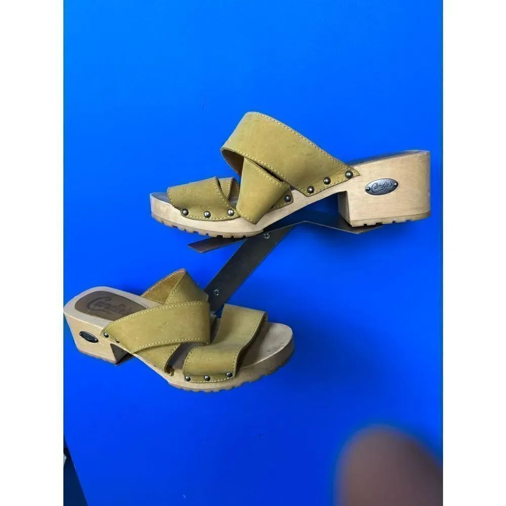 Vintage Candies Women’s Platform Sandal Size 10 Yellow Chunky Heel